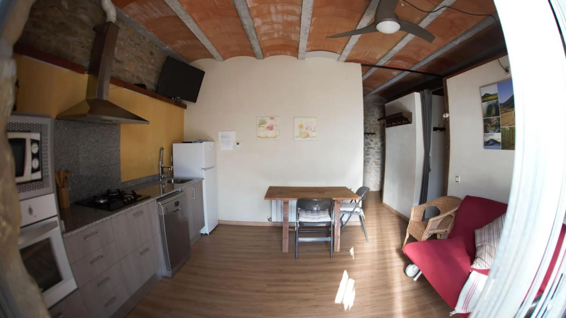 La Cabana Mieres  0*, Mieres (Girona)